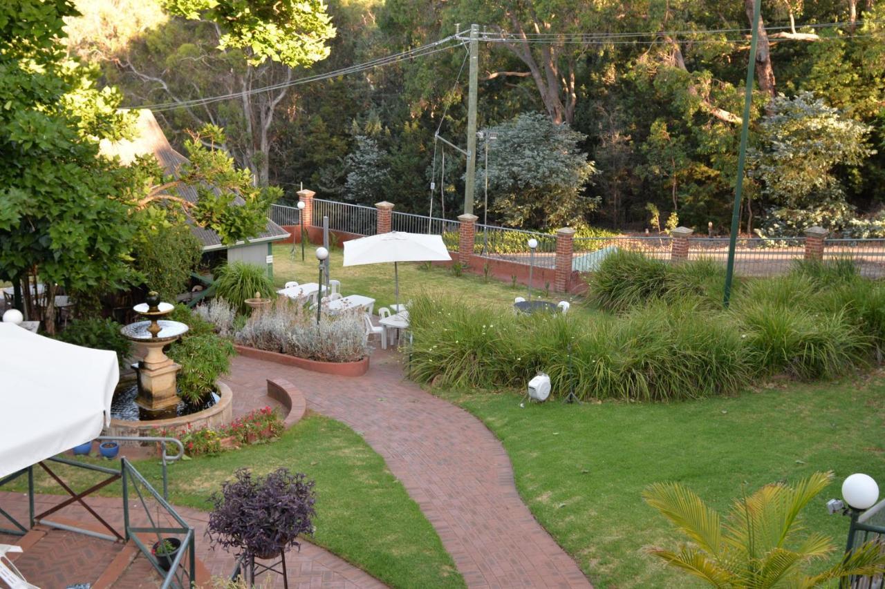 Mundaring Weir Hotel Kültér fotó
