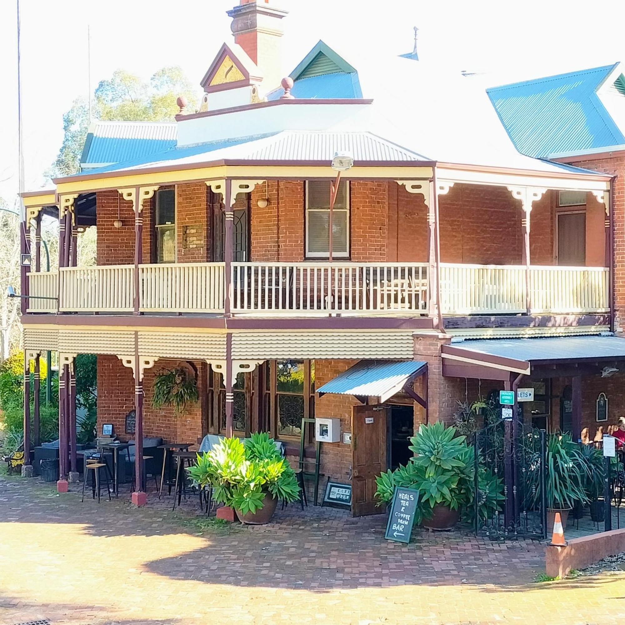 Mundaring Weir Hotel Kültér fotó